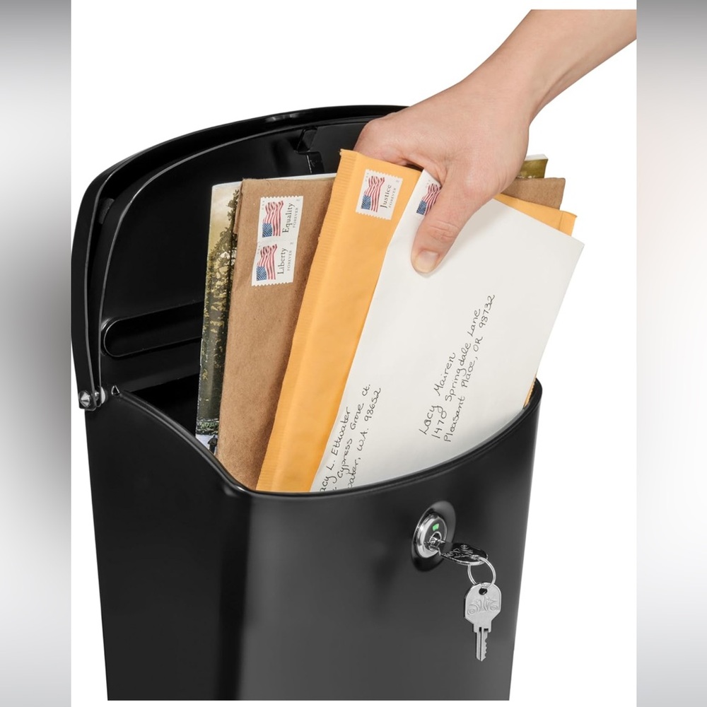Parkside Black Wall-Mounted Mailbox. NEW